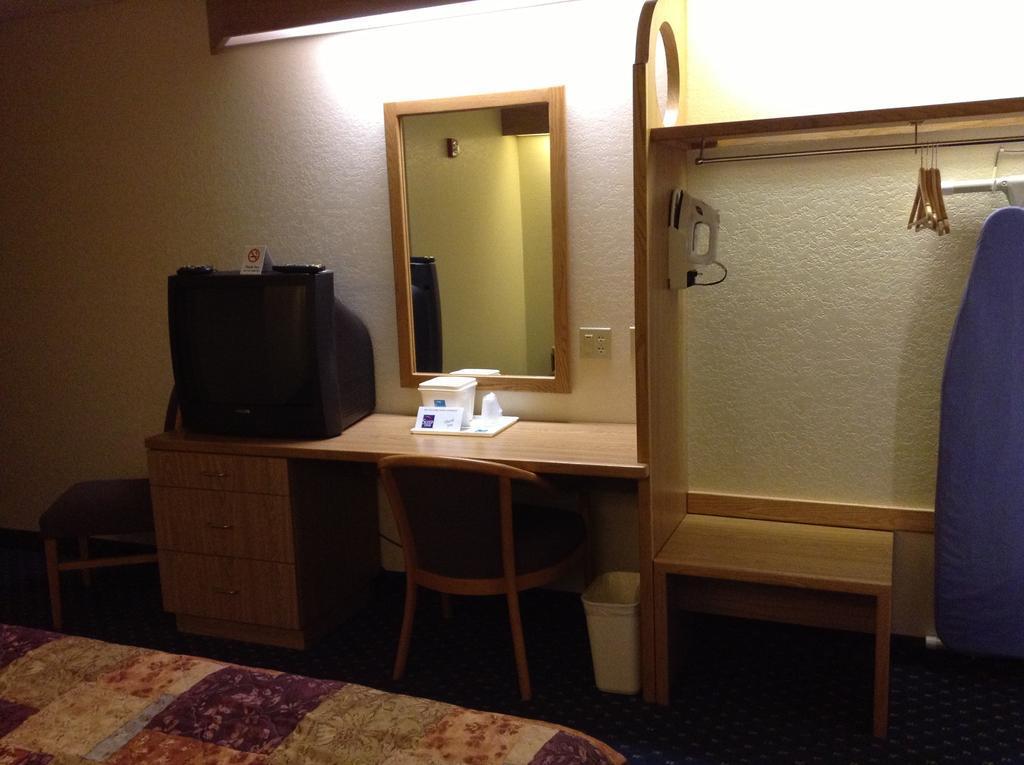 Econo Lodge Denver International Airport Aurora Extérieur photo