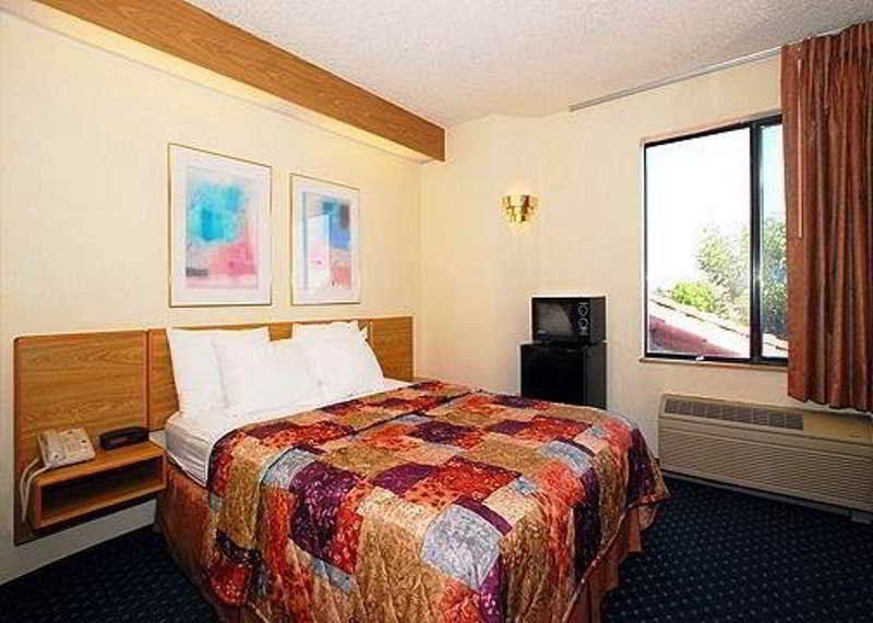 Econo Lodge Denver International Airport Aurora Extérieur photo